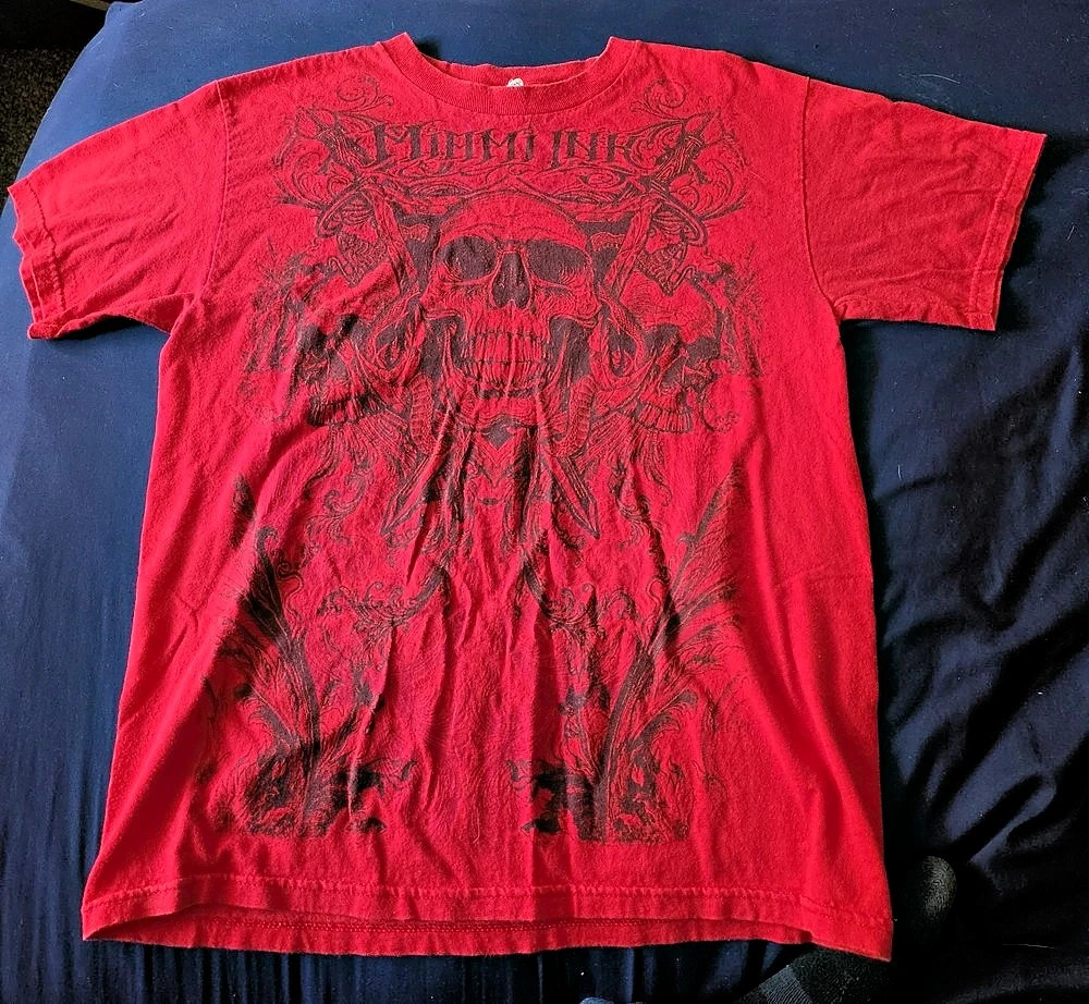 Miami Ink Graphic Short Sleeve Tee in Red